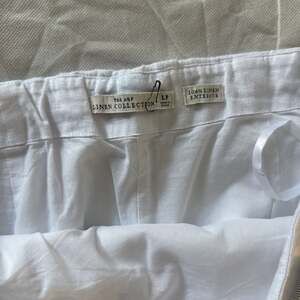 Linen collection Whith skirt womens large